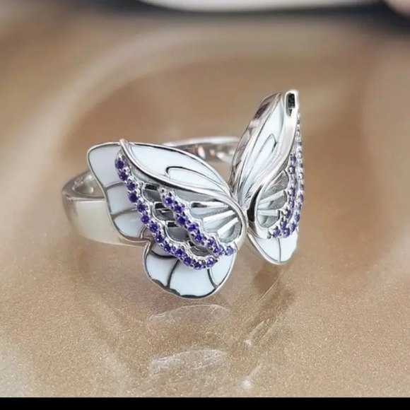 Ladies Party Ring - Picture 3 of 5